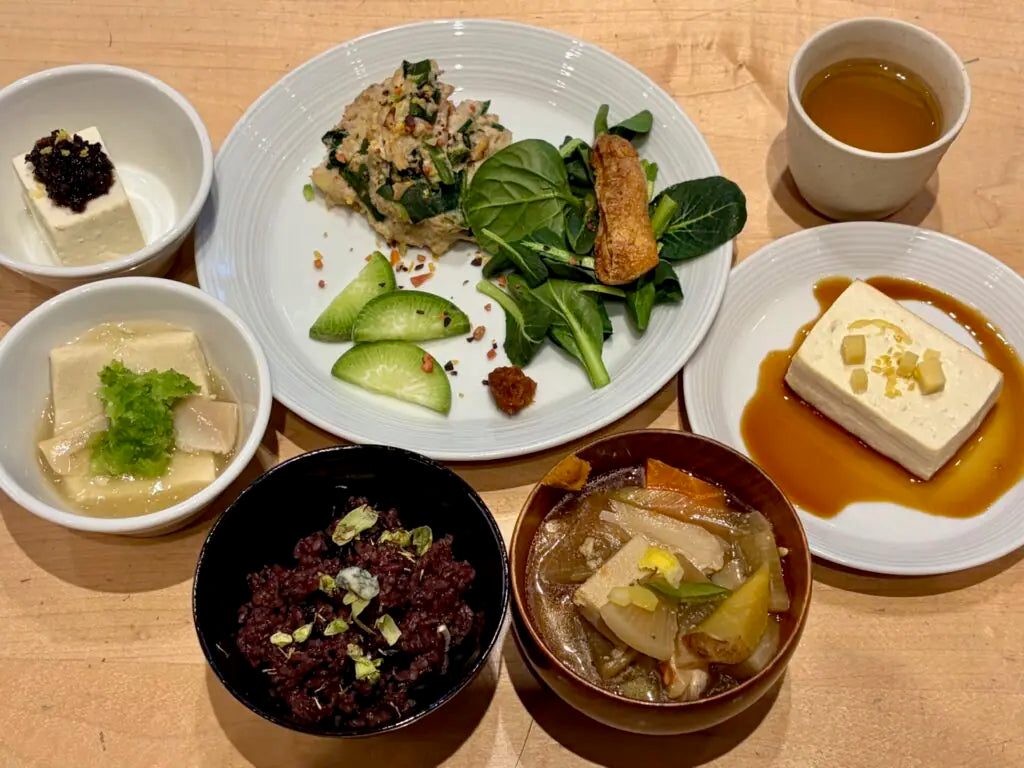 北沢正和さんの信州の暮らしを彩る山里ランチ　～シナノユキマスと信州の伝統野菜～